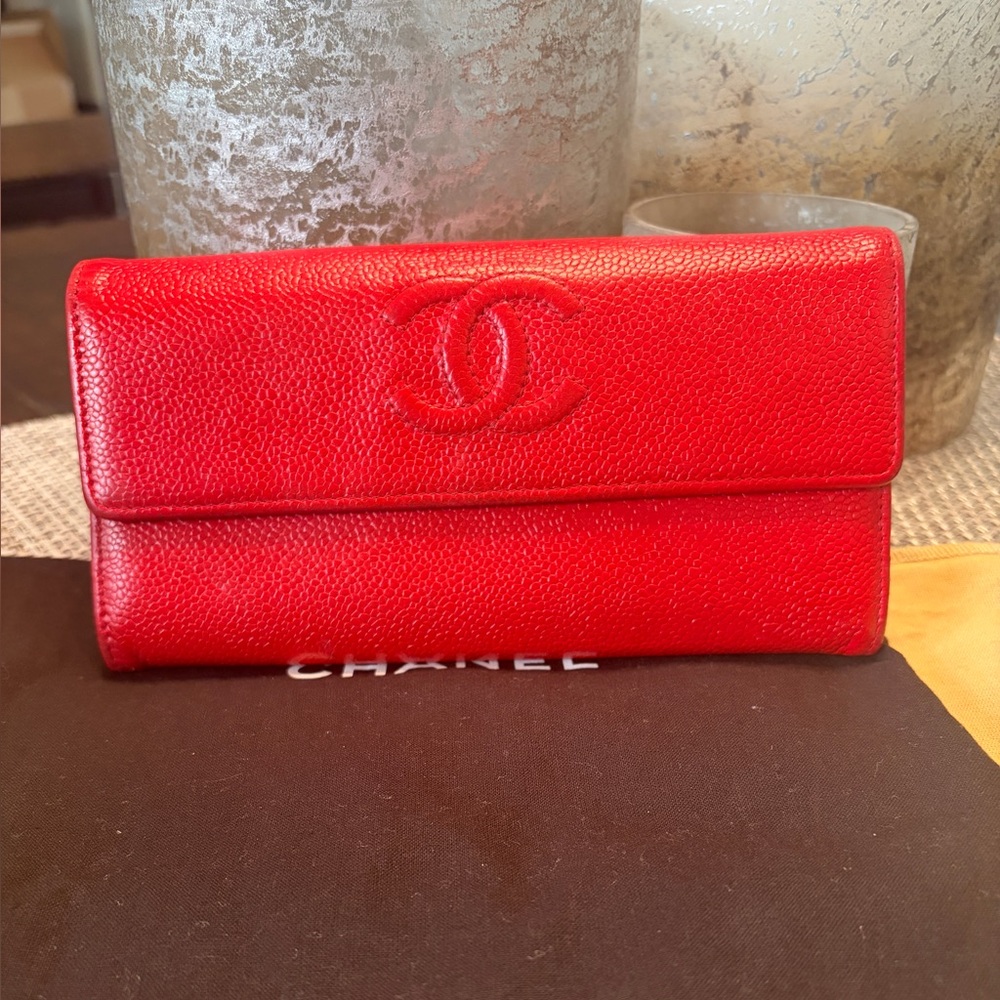 CHANEL Red Caviar Leather Flap Wallet with CC Logo